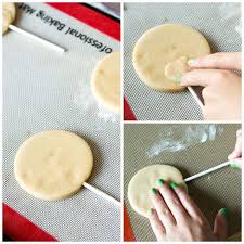 Easy to make and is awesome for gender reveal photos! Gender Reveal Cookies Recipe And Tutorial Easy Sugar Cookie Recipe