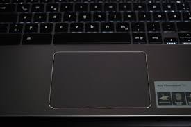 The convertible acer chromebook spin 713 is verified by intel's project athena innovation program and enables users to work both in and out of the office. Chromebook 714 Im Test Acers Abenteuerspielplatz Euronics Trendblog