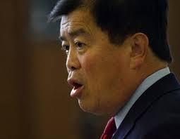 Rep. David Wu boxed in by ethics investigation, forced to resign after  pressure from colleagues