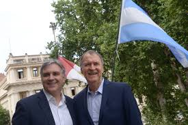 images?q=tbn:ANd9GcTrJn-MUr0usQlkmEBSYeztiTj3B9uOCG9h_Q&s