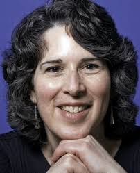 Karen Beeman's Instagram, Twitter & Facebook