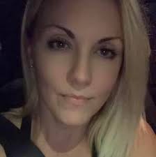 When last did someone looked at You, Kissed You & said Babe I really love  You 😭💔