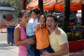 Guests who are not fully vaccinated should wear a face covering during their visit. Espanol Six Flags Magic Mountain