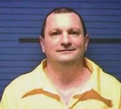 Robert Courchesne, serving time for 1998 murder of pregnant woman, dies in  prison: Connecticut DOC