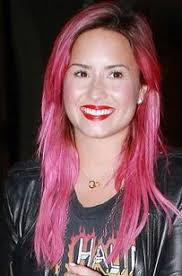 Demi Lovato Debuts A New Look Demi Lovato Pictures Bright Pink Hair Demi