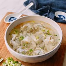 Simple Wonton Soup Our Family S Go To Recipe The Woks Of Life