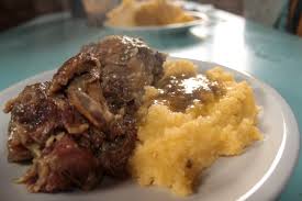 Ask your butcher to cut the oxtails into 2 1/2 pieces. Giornata Nazionale Della Coda Alla Vaccinara Il Calendario Del Cibo Italiano