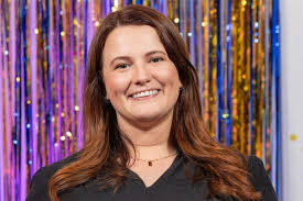 Rachel scores awards-night Standing Ovation