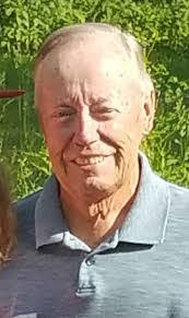 Tom Vankirk's Instagram, Twitter & Facebook