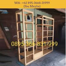 Rak pakaian ini bisa jadi solusi buat yang ngga punya lemari gantung.apalagi yang masih tinggal di kontrakan sewaktu waktu pindah repot kalau beli lemari. Rak Gantungan Baju Kayu Wa 62895 3668 31999 Kayu Gantungan Rak