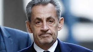 Le fleuriste des stars affronte la crise