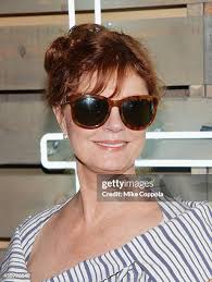 843 Coach Susan Photos & High Res Pictures