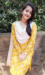 890+] Ladki Ki Photos, DP, Images, Pictures & Wallpapers (2024) -  PhotosBook.in