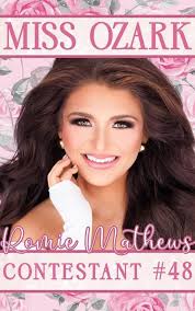 L to R, First Alternate Riley Sasser, Little Miss Ozark 2023  Bentleigh-Layne Bynum, Second Alternate Ryleigh Bonner