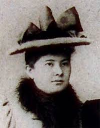 Helene Hirsch's Instagram, Twitter & Facebook