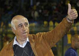 Nelson bonifacio acosta lópez, histórico entrenador de la roja y de acuerdo a lo publicado por la tercera, el estratega padece de alzheimer desde hace un año, situación que lo obligó a retirarse de. Ex Ayudante De Nelson Acosta Y Enfermedad Del Entrenador Ha Servido Para Un Reconocimiento De La Historia De Nelson Primerabchile Cl El Portal Del Futbol De Ascenso De Chile