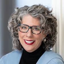 While in Sarasota , I had the pleasure of joining IWF (International  Women's Forum) Sun Coast for their Annual Brunch, and induction of the new  president Michelle Smead .