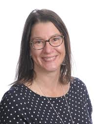 October Montessori Messenger by woodlandhillmontessori