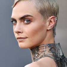 Maybe you would like to learn more about one of these? The Best Cara Delevingne Hair Moments Of All Time