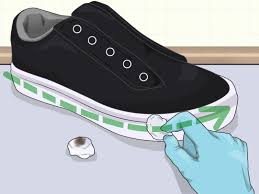 How to clean and whiten the soles of your beat up af1's. 3 Ways To Clean Rubber On Shoes Wikihow