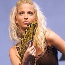 Artist: Sarah Harding