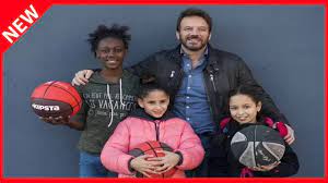 L'acteur samuel le bihan est confiné chez lui, en famille, comme des millions de personnes à travers le monde. Samuel Le Bihan Fier D Un Exploit De Sa Fille Autiste Youtube