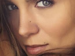 What led former ballerina Ashley Benefield to fatally shoot her husband?