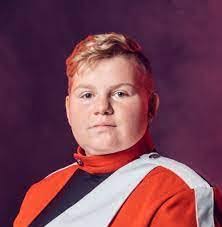 Derek Gipson's Instagram, Twitter & Facebook