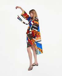 Zara ist ein mädchenname und gleichzeitig auch der name eines der beliebtesten bekleidungsunternehmen in der ganzen welt. Women S Dresses New Collection Online Zara United States Kleider Damen Mode Outfits Frauen Kleider Fur Frauen