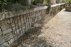 Anciennes Grilles De Garde Corps En Fer Forge En Vente Chez Alain Bidal Materiaux Anciens Provence Fer Forge Rambarde Exterieure Garde Corps