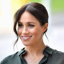 Meghan markle will go on maternity leave at the end of may, page six is told. Meghan Markle Hosted A Roundtable With Young Female Activists