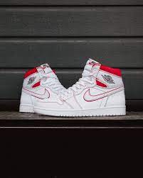 109,99 € sólo online jordan wmns air jordan 1 low. Snipes Better Be Quick Den Air Jordan 1 Retro High Og Facebook