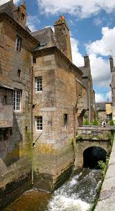 Le Pont De Rohan Sur L Elorn Landerneau Haut Leon Bretagne A Droite De La Photo On Est En Cornouaille Bretagne France Paysage France Photo Bretagne