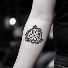 1001 Beeindruckende Vorschlage Fur Ein Runen Tattoo Und Ihre Bedeutung