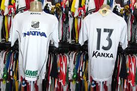 A cor vermelha do shorts. Brecho Do Futebol Bragantino 2012 Camisa Titular Tamanho G Numero 13