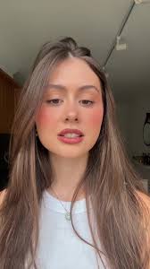 Os vídeos de Lorena Pinheiro (@lorenaapinheiro) com original sound