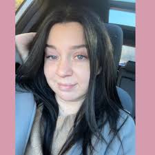 What are some good dark romance or non-dark romance books to read?