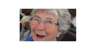 Annie Singleton's Instagram, Twitter & Facebook