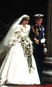 Maybe you would like to learn more about one of these? Verschwenderische Brautkleider Der Stars