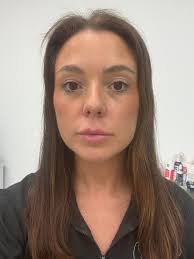 Check my profile pic and guess my age If u get it right i will give u talk  time for free..the winner will be announced tomorrow