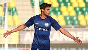 The recovery was estimated to take two to three months. Forvard Sbornoj Ukrainy Travmirovalsya Pered Matchem Otbora Na Evro 2020