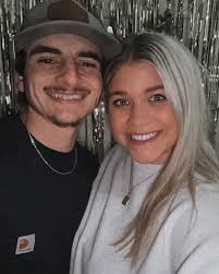 brooklyn hutton (@brooklyn.hutton_) • Instagram photos and videos