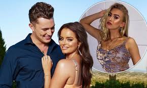 Add to favorites / report as broken. Love Island S Curtis Pritchard Accused Of Cheating On Maura After Seen Kissing Blonde Friend Daily Mail Online