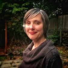 Kerry Meade's Instagram, Twitter & Facebook