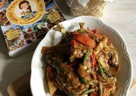 Cara membuat ikan kembung acar kuning. Cara Membuat Ikan Kembung Masak Tauco Pedas Enak