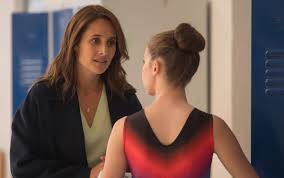 Dans l'appart' de gala, il donnait des nouvelles de son père, il y a quelques semaines. Zu Vavhl Hda M