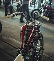 Pin By Daniel Torres Moreno On Bike Shit Harley Handlebars Bobber Bikes Chopper Motorcycle