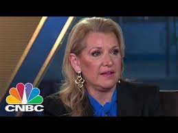 Weight Watchers Ceo Mindy Grossman Unraveling The Paradox Of Healthy Talk Cnbc Youtube