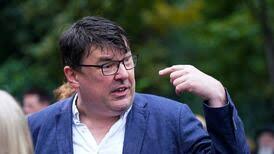 Roy Keane's father Mossie had charm and quick wit, funeral hears