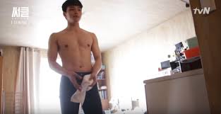 Yeo jin goo is a south korean actor. Circle Yeo Jin Goo Shows Off His Toned Body In Special Preview Episode